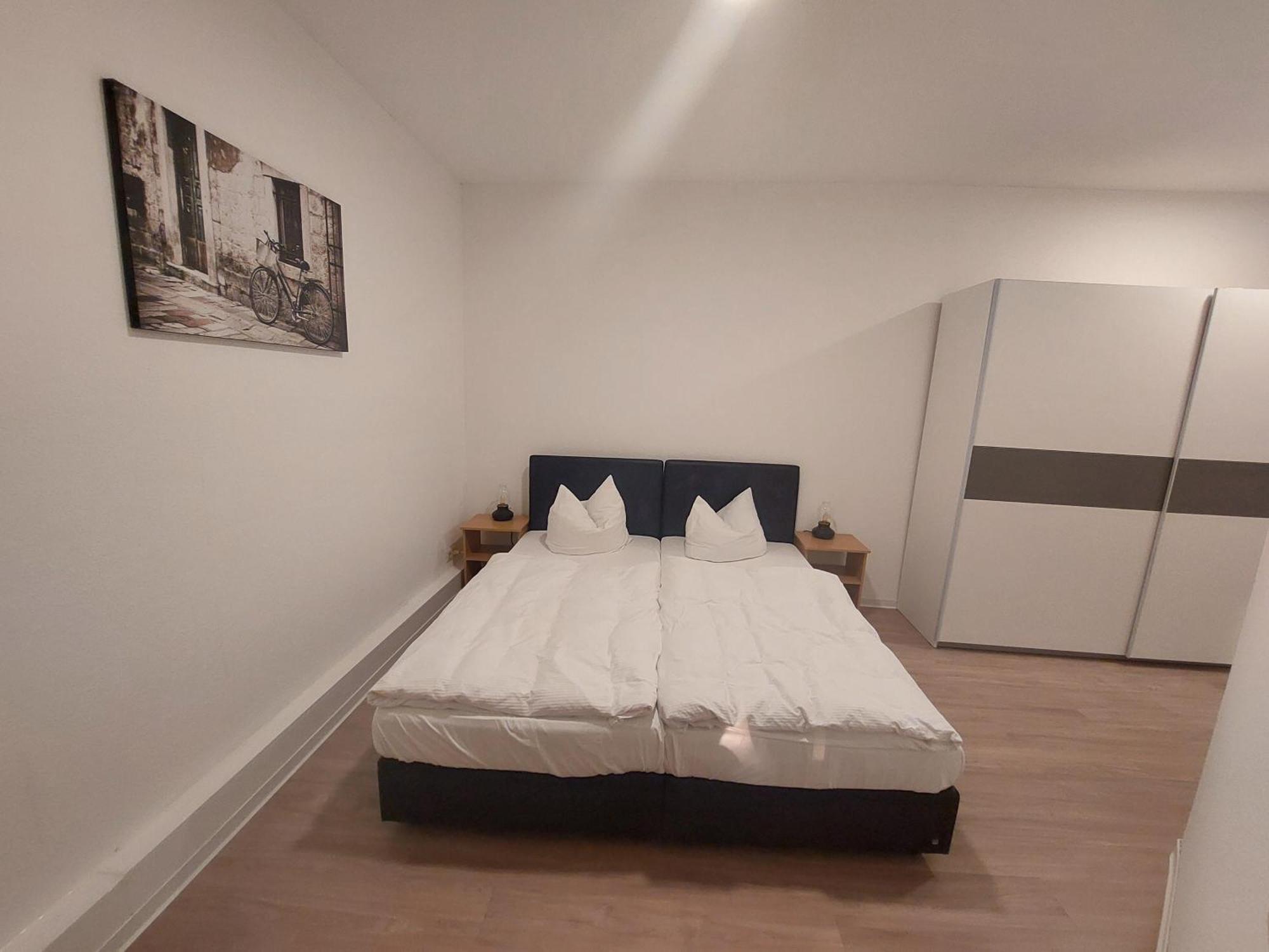 Gaestewohnung Heinrich Heine Schule Bad Dürrenberg Екстериор снимка