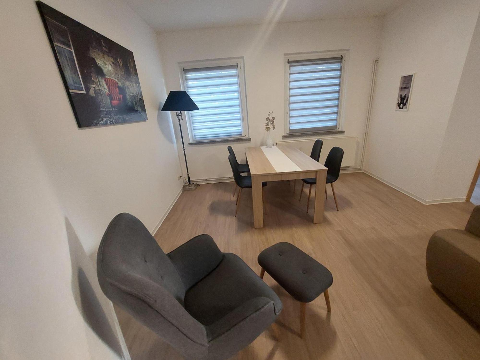 Gaestewohnung Heinrich Heine Schule Bad Dürrenberg Екстериор снимка